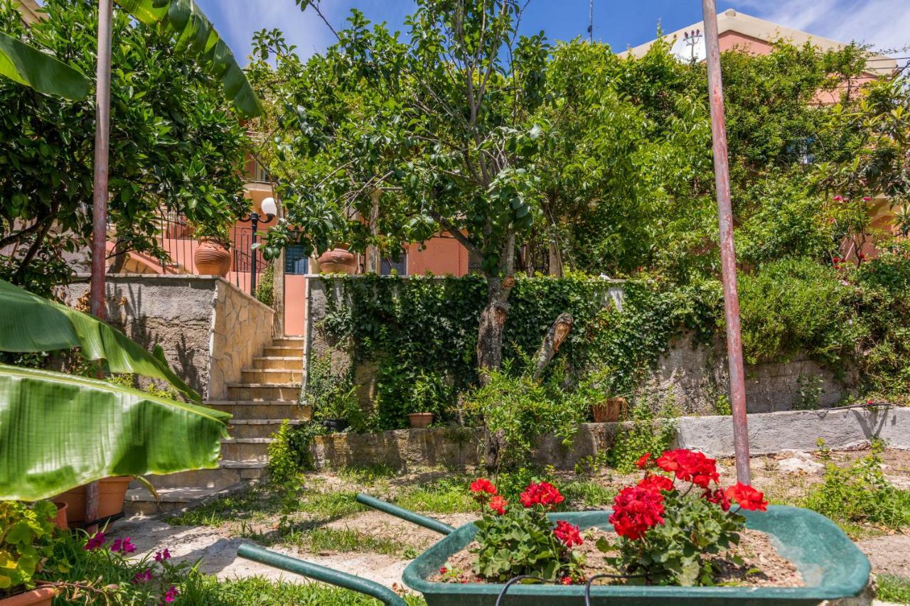 Milena'S Country House Pelekas Esterno foto